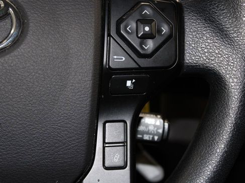 Used 2023 Toyota Tacoma SR RWD image 34