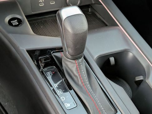 New 2026 Nissan Sentra SR w/ SR Premium Package FWD image 17