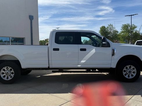 Used 2021 Ford F250 XLT w/ XLT Value Package AWD/4WD image 6