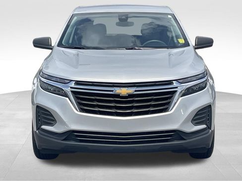 Used 2022 Chevrolet Equinox LS FWD image 9