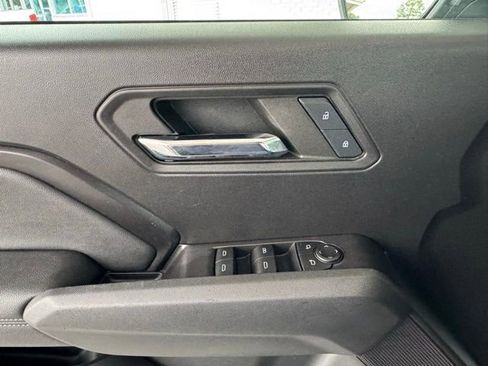 Used 2023 Chevrolet Colorado LT w/ LT Convenience Package II image 34