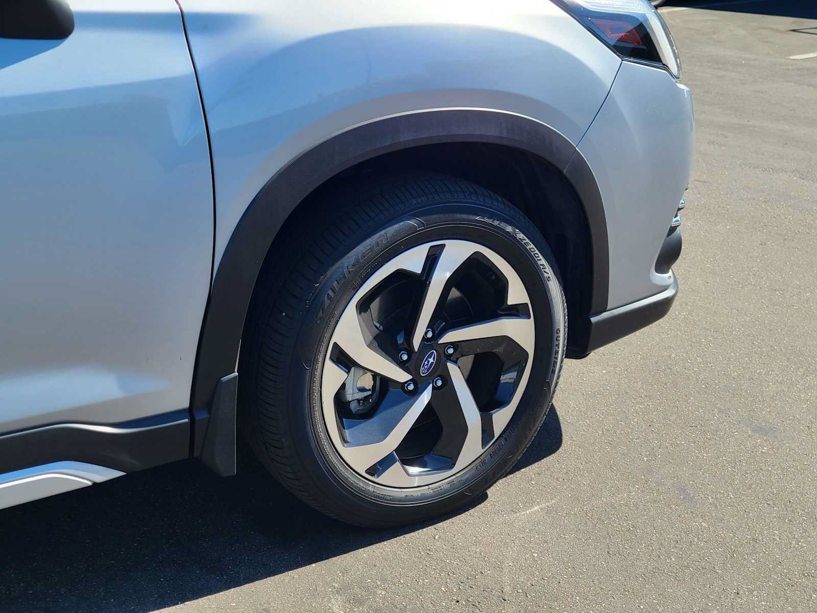 Certified 2023 Subaru Forester Touring w/ Popular Package #2 AWD/4WD image 9