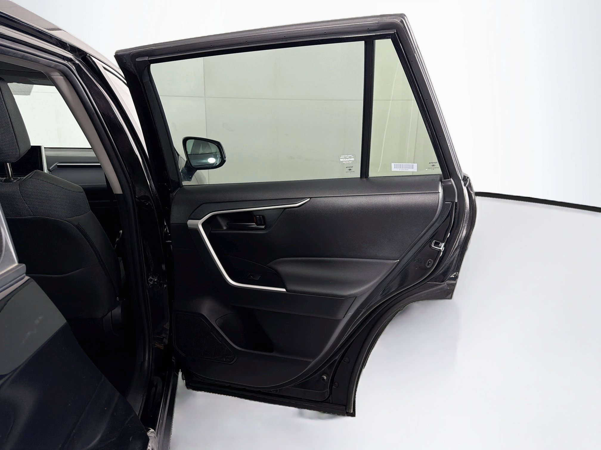 Used 2025 Toyota RAV4 LE FWD image 29