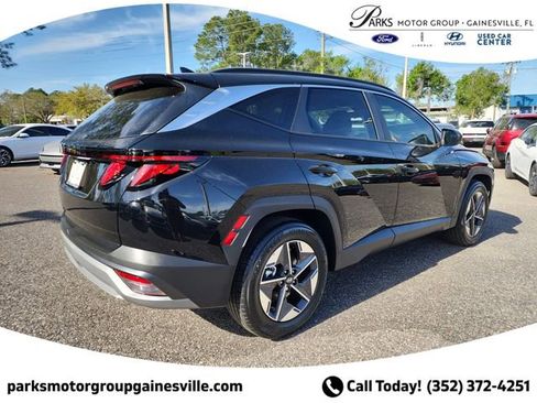 New 2025 Hyundai Tucson SEL FWD image 3
