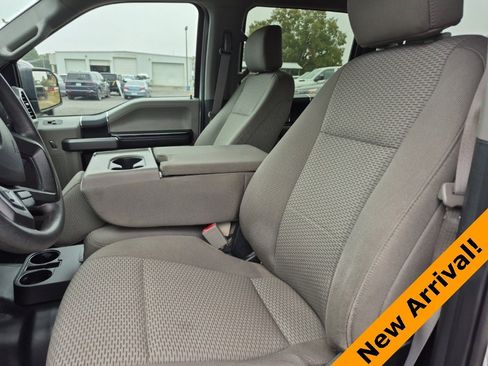 Used 2019 Ford F150 XLT w/ Trailer Tow Package image 12