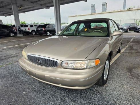Used 1999 Buick Century Limited FWD image 2