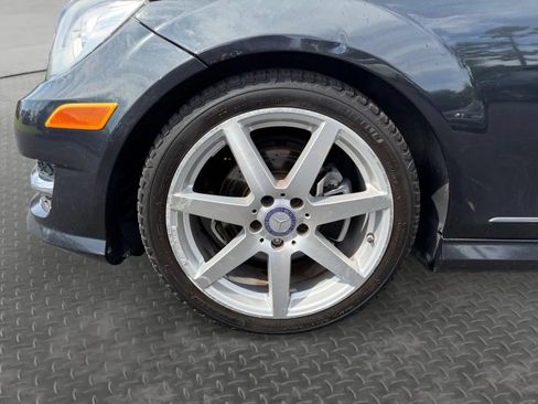 Used 2014 Mercedes-Benz C 250 Sedan image 9