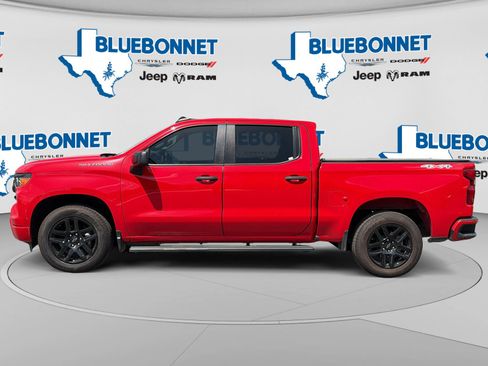 Used 2023 Chevrolet Silverado 1500 Custom AWD/4WD image 8