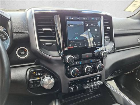 Used 2022 RAM 1500 Laramie AWD/4WD image 14