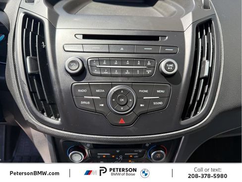 Used 2017 Ford Escape SE AWD/4WD image 25