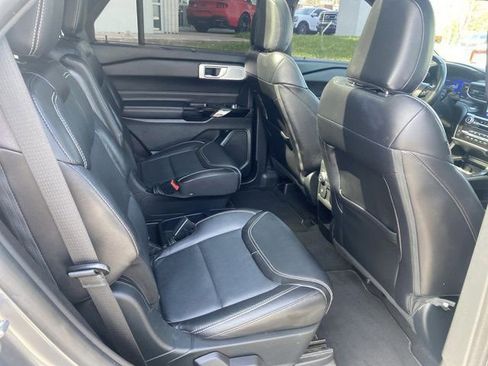 Used 2021 Ford Explorer ST w/ Equipment Group 401A AWD/4WD image 16