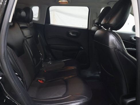 Used 2018 Jeep Compass Latitude w/ Popular Equipment Group image 13