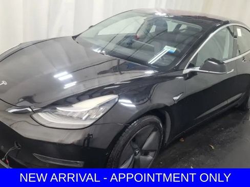 Used 2017 Tesla Model 3 Standard Range RWD image 1