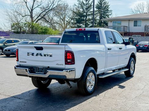 Used 2025 RAM 2500 Big Horn AWD/4WD image 7