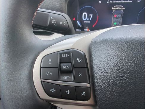 New 2025 Ford Explorer Active image 16