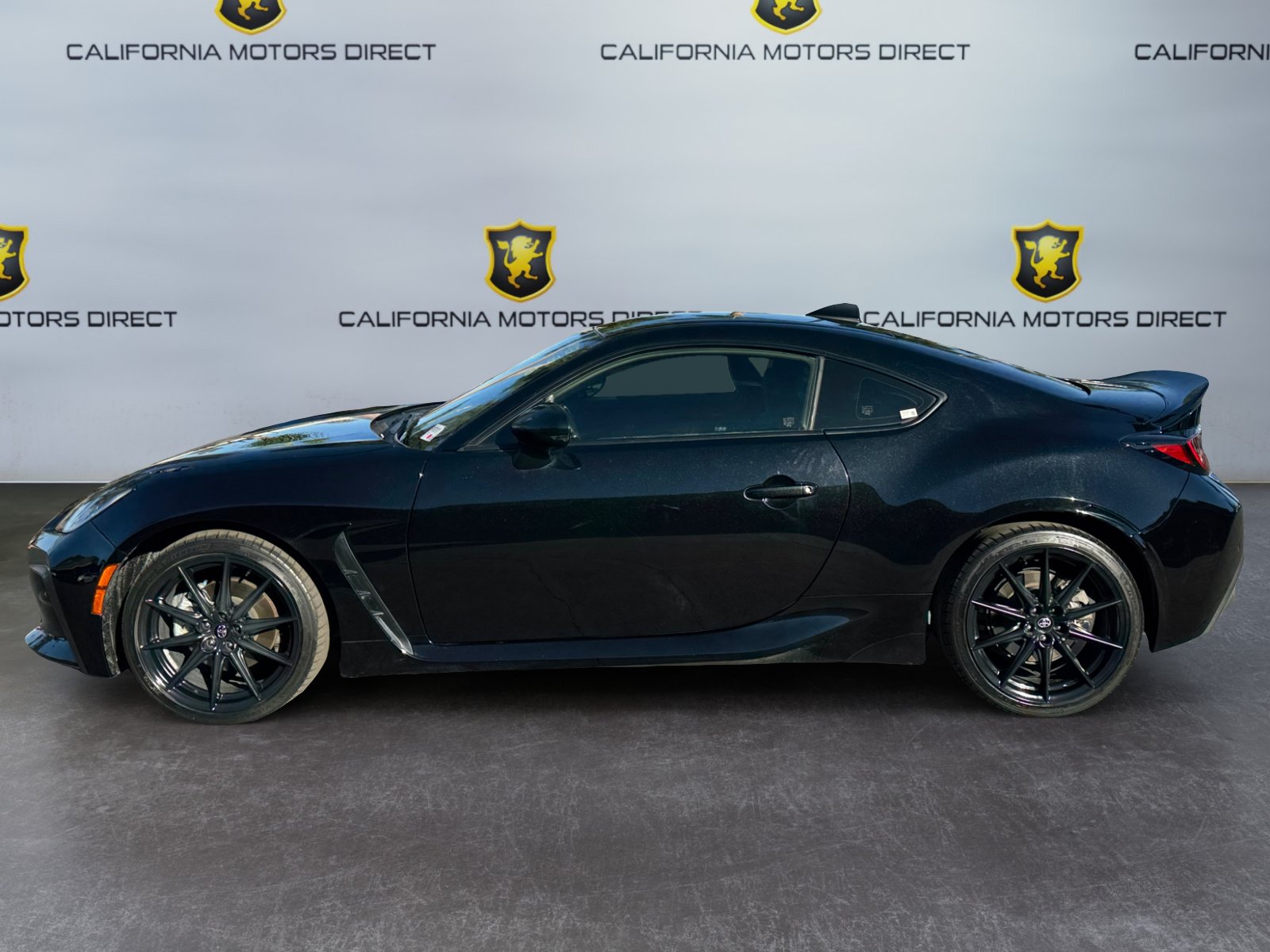 Used 2023 Toyota GR86 Premium w/ ALL Weather Mat Package (TMS) RWD image 2
