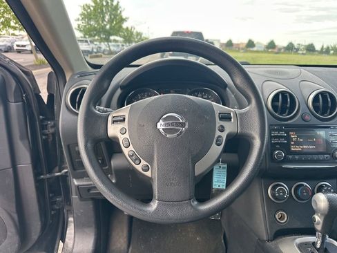 Used 2013 Nissan Rogue S w/ Special Edition Pkg FWD image 19