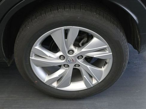 Used 2025 Buick Encore GX Preferred image 12