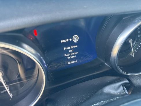 Used 2023 Jeep Wrangler Unlimited Sahara w/ Cold Weather Group AWD/4WD image 11