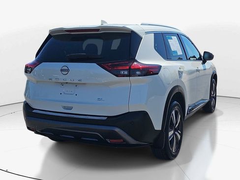 Used 2023 Nissan Rogue SL FWD image 6