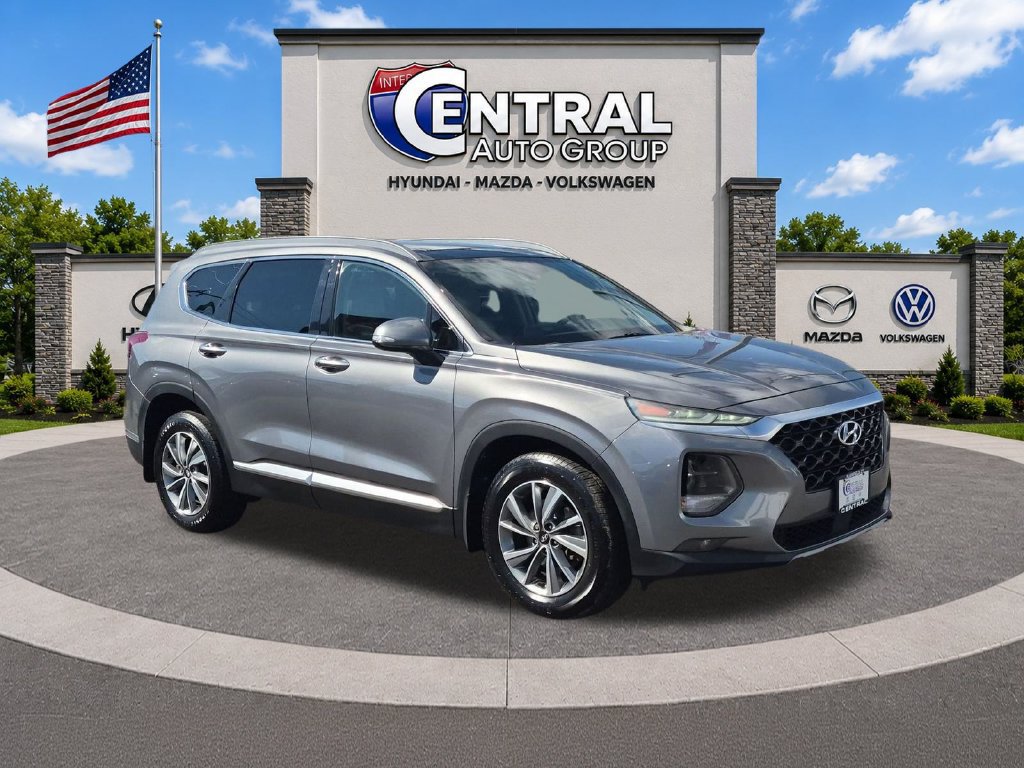 Used 2019 Hyundai Santa Fe AWD image 1
