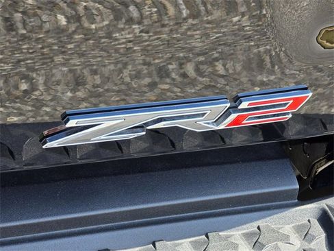 Used 2024 Chevrolet Colorado ZR2 w/ ZR2 Convenience Package III image 42