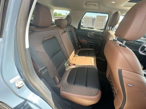 Used 2026 Ford Bronco Sport Outer Banks w/ Outer Banks Tech Package+ AWD/4WD image 31