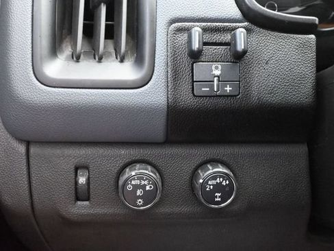 Used 2021 Chevrolet Colorado Z71 w/ Safety Package AWD/4WD image 36