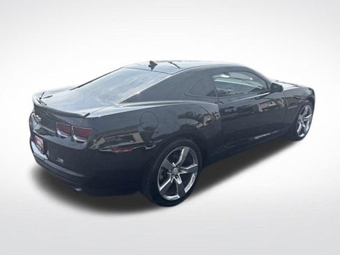 Used 2012 Chevrolet Camaro LS RWD image 3