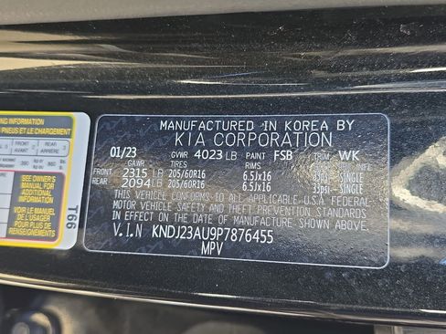 Used 2023 Kia Soul LX image 38