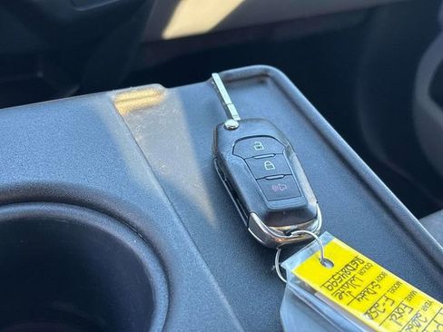 Used 2024 Ford F250 XLT image 33