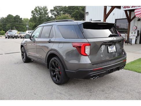 Used 2020 Ford Explorer ST w/ ST Street Pack AWD/4WD image 3