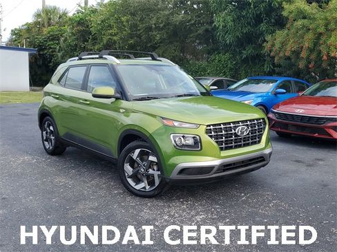 Certified 2023 Hyundai Venue SEL image 30