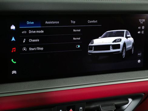 New 2026 Porsche Cayenne AWD/4WD image 15