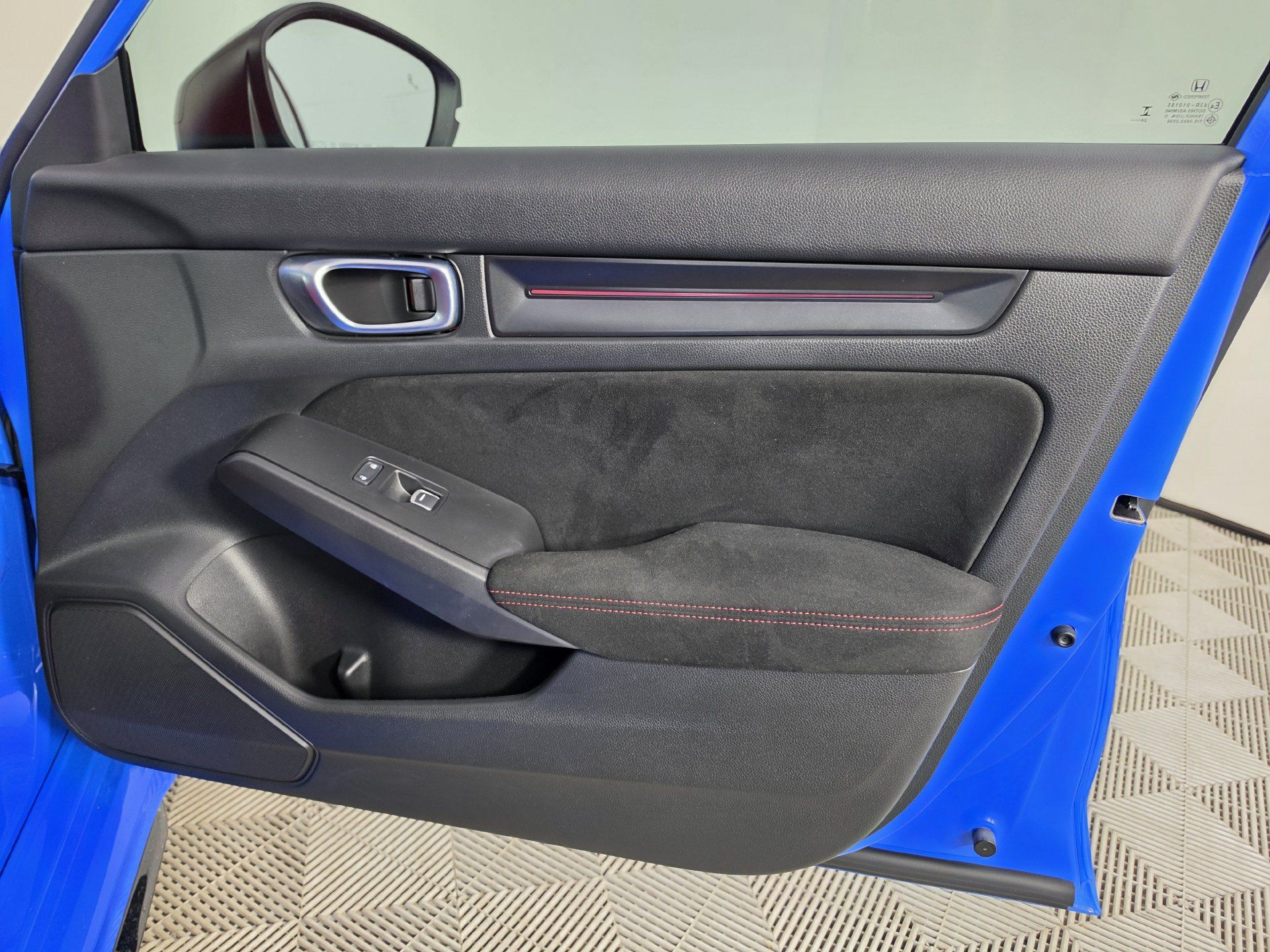 Used 2025 Honda Civic Type R image 33
