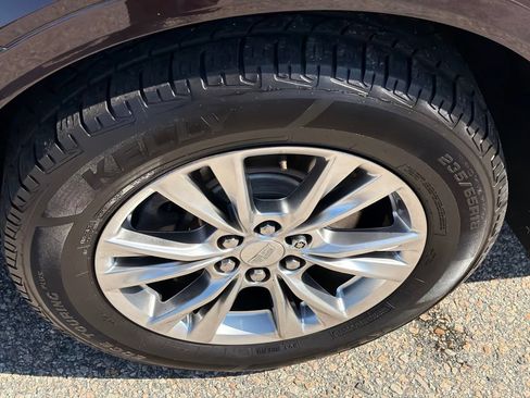 Certified 2020 Cadillac XT5 Premium Luxury AWD/4WD image 9