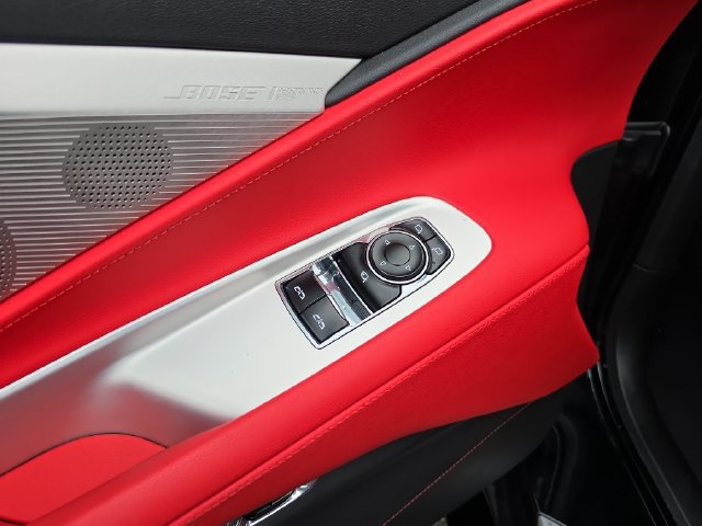 Used 2021 Chevrolet Corvette Stingray Preferred Cpe w/ Z51 Performance Package RWD image 11
