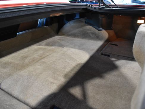 Used 1998 Chevrolet Corvette Convertible w/ Memory Pkg RWD image 38