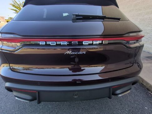 Used 2026 Porsche Macan AWD/4WD image 26