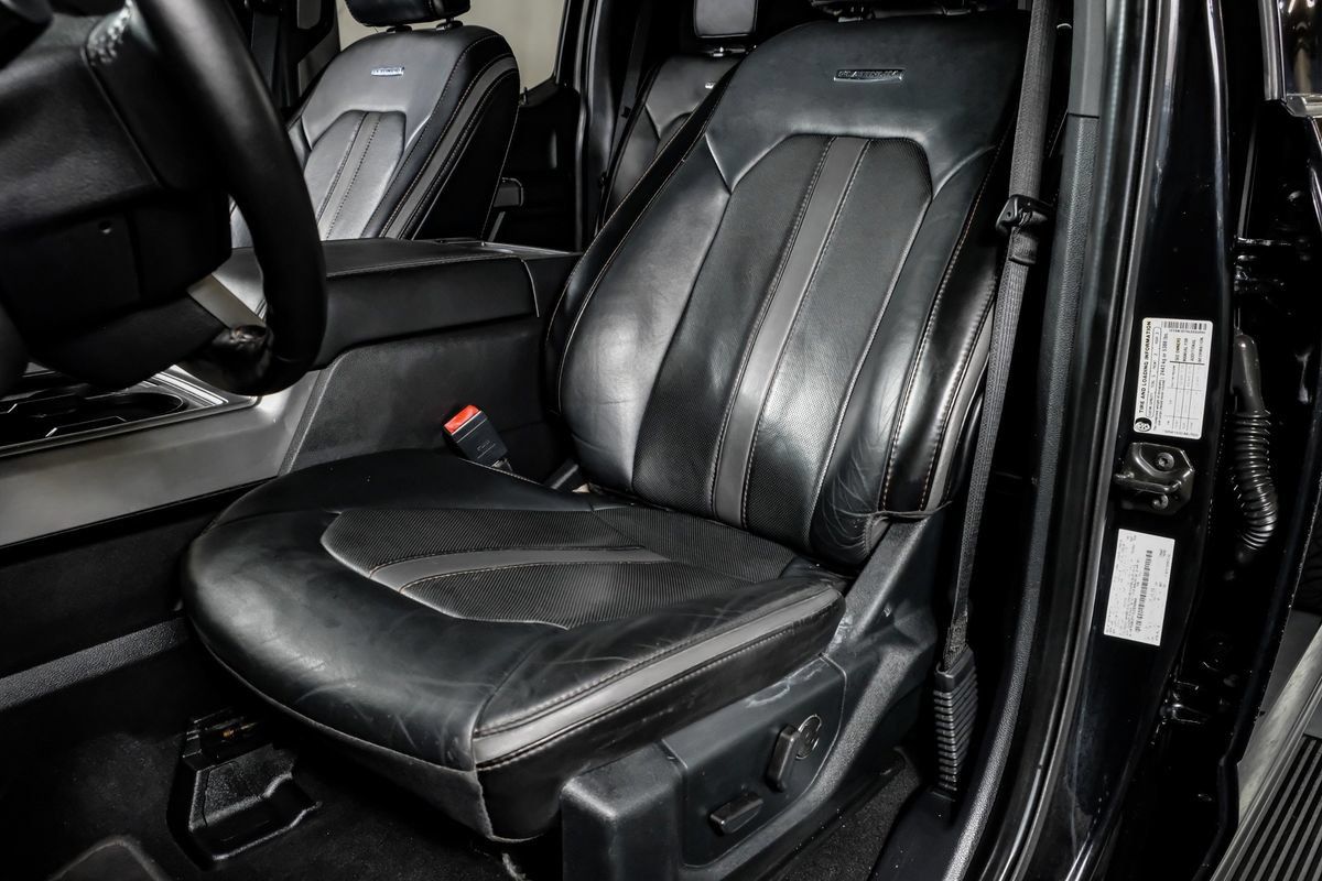 Used 2020 Ford F350 Platinum w/ FX4 Off-Road Package AWD/4WD image 30