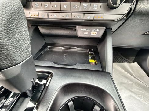 New 2026 Subaru Outback Limited AWD/4WD image 28