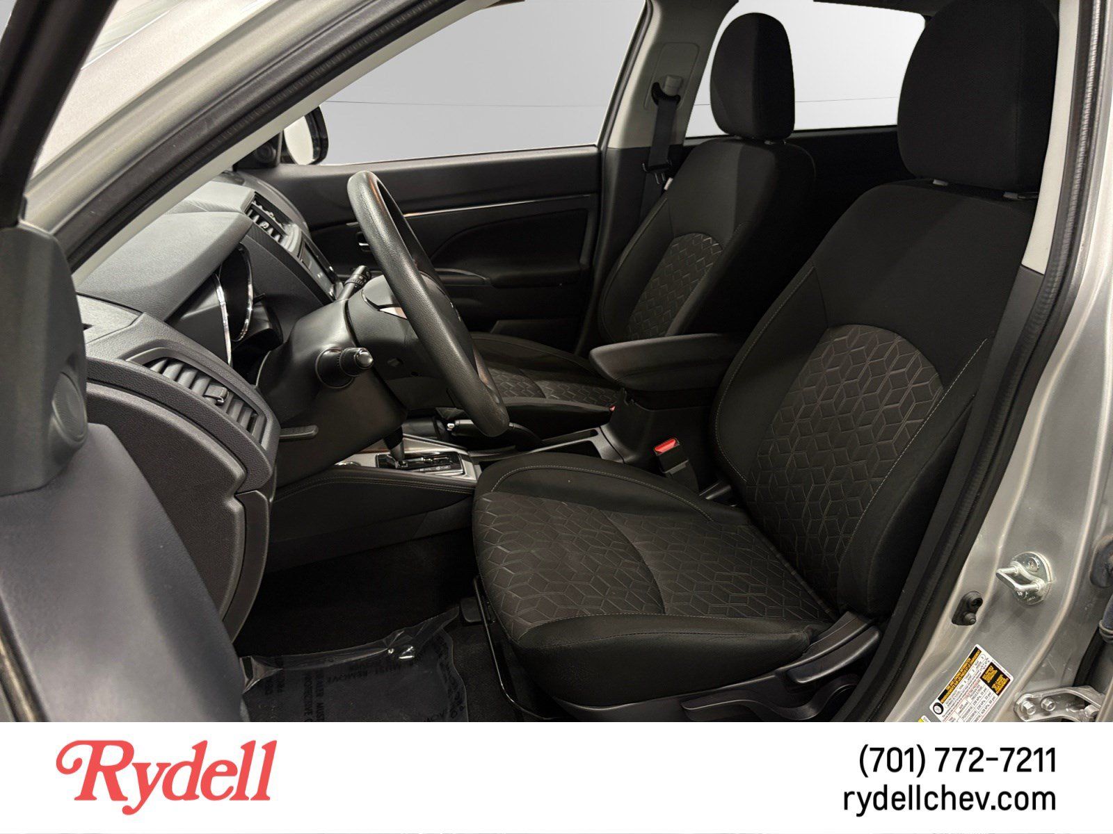 Used 2024 Mitsubishi Outlander Sport ES AWD/4WD image 10