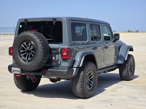 New 2026 Jeep Wrangler Unlimited Rubicon AWD/4WD image 5