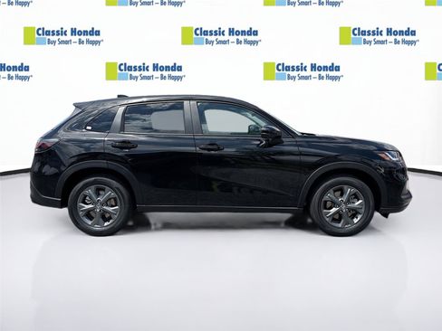 Certified 2026 Honda HR-V LX image 7