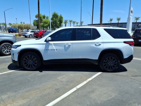 Used 2023 Chevrolet Traverse RS AWD/4WD image 7