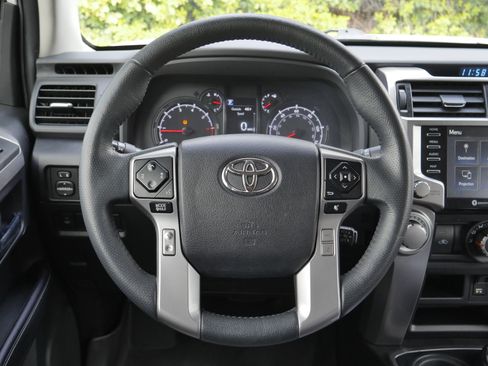Used 2021 Toyota 4Runner SR5 Premium AWD/4WD image 7