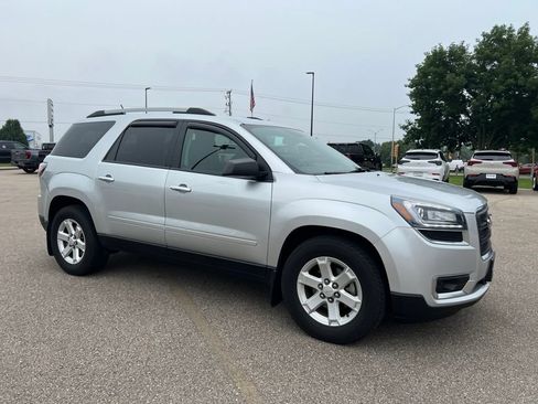 Used 2015 GMC Acadia SLE AWD/4WD image 1