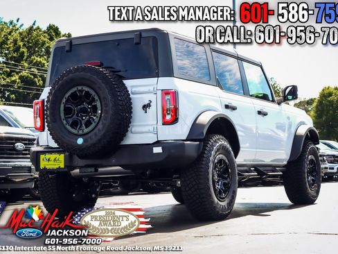 Certified 2024 Ford Bronco Wildtrak image 6