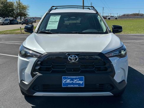 Used 2026 Toyota Corolla Cross LE image 11