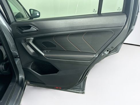 Used 2024 Volkswagen Tiguan Wolfsburg Edition FWD image 32